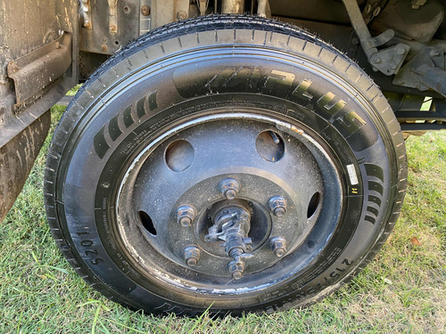 Ford Cargo 712