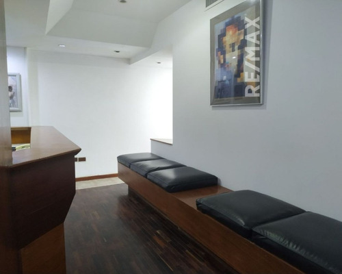 Re/max 2mil Vende Oficina En Centro Empresarial Esparta, Av. Jóvito Villalba, Mun Maneiro, Isla De Margarita, Edo. Nueva Esparta