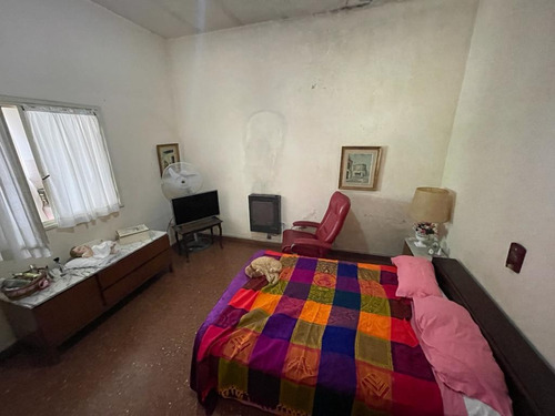 Imagen 5 de 9 de En Venta | Oportunidad Inversores | Excelente Propiedad Ubicada Sobre 3 Lotes De Terreno En Moreno Sur