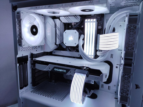 Pc Gamer Blanca Ryzen 5 Nvidia Rtx 3070 White Snow Gama Alta