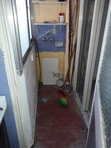 Dto 2 Ambientes Cerca De Av Rivadavia Expensas Incluidas