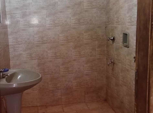 Imagen 8 de 10 de Vendo Casa En Capiatá Y Al Lado Un Terreno