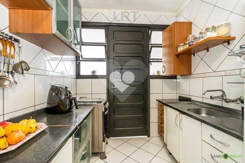 Apartamento Bem Localizado, Fácil Acesso A 3º Peri - 28-im418582