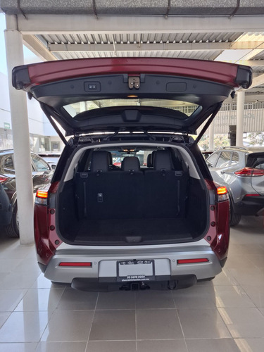 Nissan Pathfinder 3.5 Platinum At