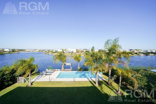 Imagen 2 de 30 de Casa En Venta Barrio Los Lagos Nordelta