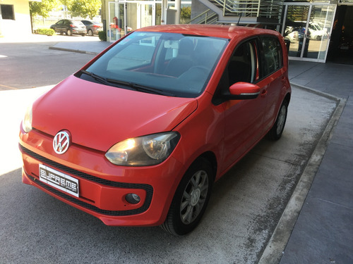 Volkswagen Up! 1.0 High Up! 75cv 5 p