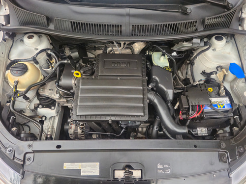 Volkswagen Suran 1.6 Highline Msi 110cv