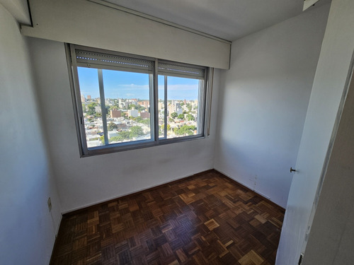 Dueño Apto 2 Dorm La Blanqueada Piso Alto Muy Bien Ubicado