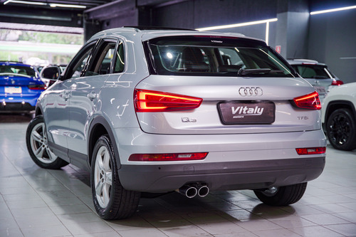 Audi Q3 Q3 1.4 TFSI Ambiente S Tronic (Flex)
