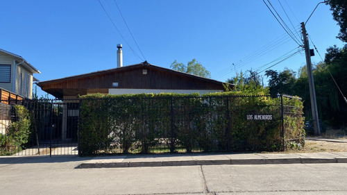 Se Vende Acogedora  Casa  En Villa El Bermejo Los Villares