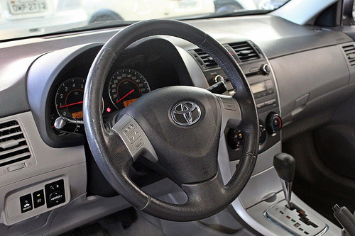 Toyota Corolla 1.8 Gli 16v Flex 4p Automático