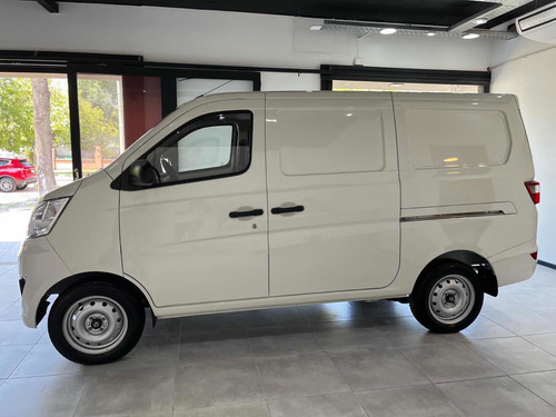 Imagen 2 de 23 de Lifan Foison Cargo 2023 1.3 Cargo 92cv