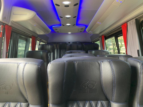 Sprinter Executiva 515 - 18 Lugares