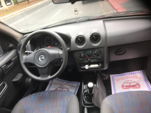 Celta Spirit 8v 1.0 Flex Vidro+trava+alarme Financio