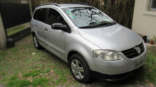 Volkswagen Suran Confortline 2010