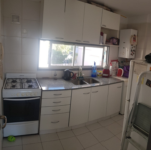 Imagen 3 de 10 de 2 Amb *excelente* Cocina Separada - Lavadero - Piscina - Parrilla