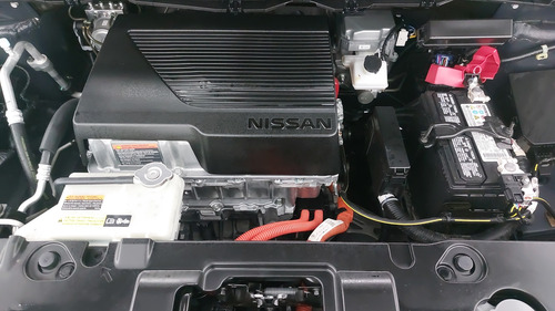 Nissan Leaf Bev 40kwh Sl Bi-tone