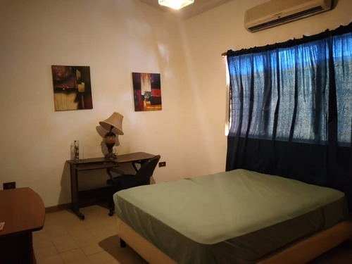 Imagen 12 de 13 de Casa En Venta En Trigal Norte De Oportunidad Calle Cerrada