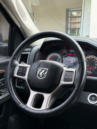 Dodge Ram 1500 Laramie 4x4 Atx