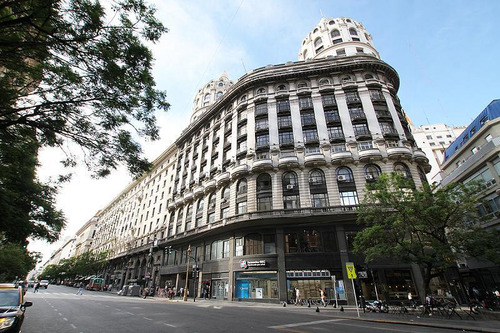 Roque Saenz Peña 615 1º Y 2º