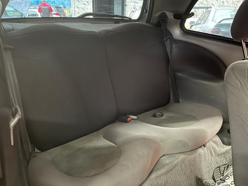 Imagen 9 de 11 de Ford Ka 1.6