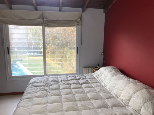 Imagen 15 de 26 de Venta Casa 4 Amb. C/ Pileta, Quincho Parque Leloir Ituzaingo
