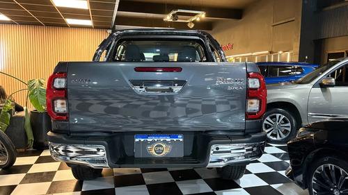 Toyota Hilux Pick-Up 2.8 Cd Srx 204Cv 4X4 At