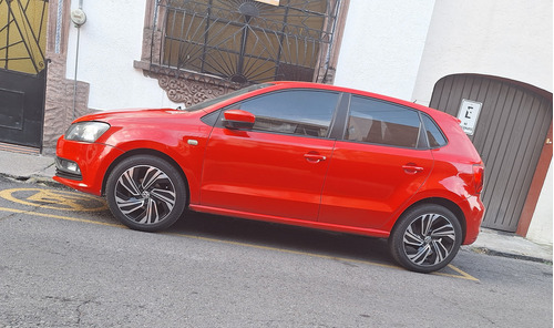 Volkswagen Polo 1.6 At