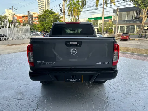 Nissan Frontier 2.5 Le