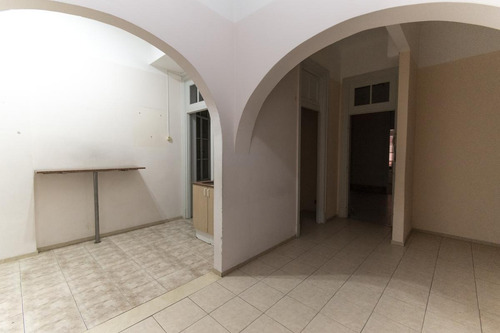 Espectacular Apartamento De Estilo De 400 M2, Av. 18 De Julio Frente A Plaza Del Entrevero