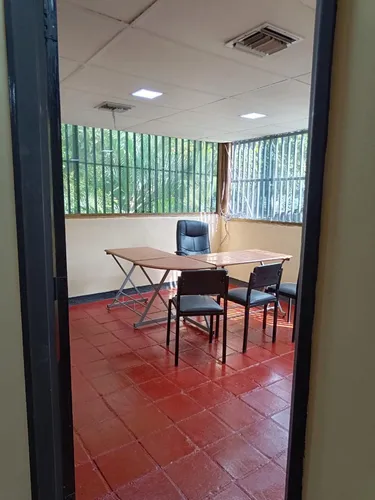 Oficina En Alquiler Caracas