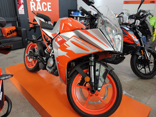 Imagen 10 de 15 de Ktm Rc200 2022 / 12 S I N I N T E R E S / En Stock