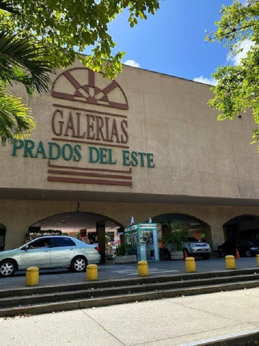 En Venta Local Comercial Y Fondo De Comercio En El Cc Galerias Prados Del Este