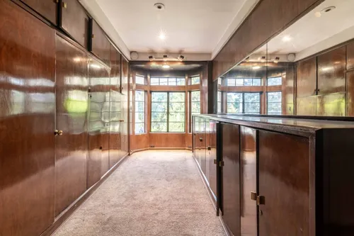 Casa En Arriendo/venta En La Macarena. Cod V8366