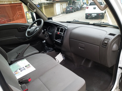Hyundai Hr 2017 2.5 Hd Cab. Curta S/ Carroceria Tci 2p