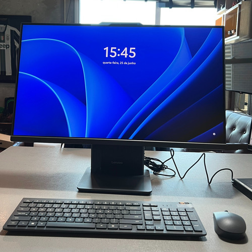 Aio 27'' Touch Lenovo 27irh9 32gb Core I7 13620h 1tb Ssd Preto