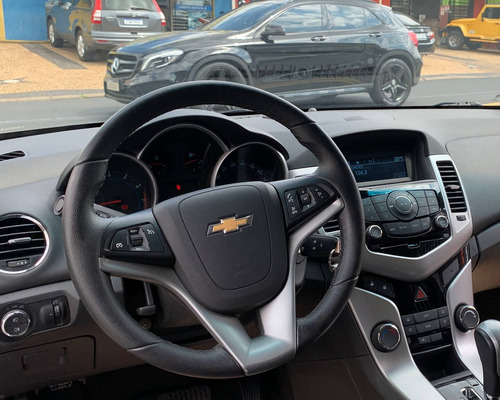Imagem 13 de 13 de Chevrolet Cruze 1.8 Lt 16v Flex 4p Automático
