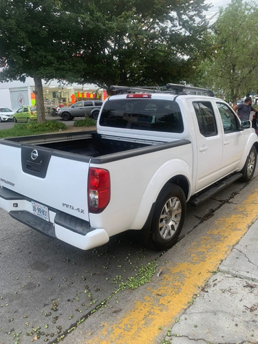 Imagen 3 de 15 de Nissan Frontier V6 Crew Cab Pro-4x 4x2 T/a 2012