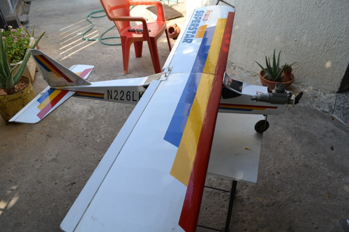 Imagen 2 de 5 de Avión Super Star Hobbico