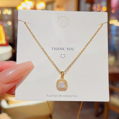 Micro-pave Elegant Luxe Full-diamond Pendant Necklace