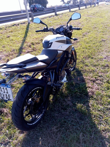 Imagen 5 de 6 de Bajaj Rouser Ns 200