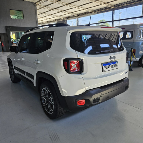 Jeep Renegade 1.8 16V FLEX LONGITUDE 4P AUTOMÁTICO