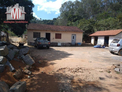 Ótima Chácara Com 4 Dormitórios, Rica Em Água, 04 Lagos, Bem Localizada, Linda Vista, À Venda, 10000 M² Por R$ 365.000 - Pedra Bela - Pedra Bela/sp - Ch0882