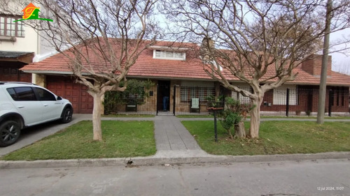 Ph 5 Ambientes Tipo Chalet, B° Parque Luro, Mar Del Plata