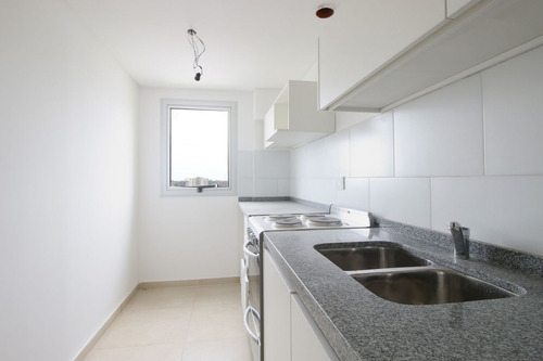 Divino 3 Amb A Estre Piso Alto.ameni. Ituzaingo