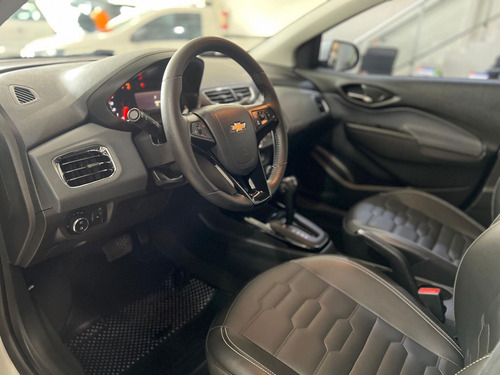 Chevrolet Onix HATCH LTZ 1.4 8V FlexPower 5p Aut.