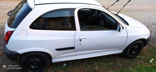 Imagem 4 de 5 de Chevrolet Celta 2002 1.0 3p