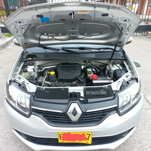 Renault Logan 1.6 Expression / Life +