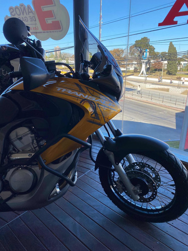 Imagen 2 de 15 de Honda Transalp 700 Excelente! Tomamos Tu Moto Usada!