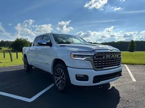 RAM Ram 1500 LIMITED 2025